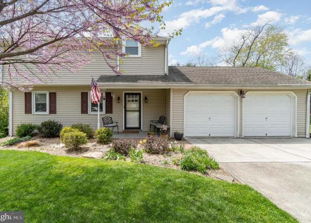 Property at 406 Ricky Rd, Mechanicsburg, PA 17055, 4 beds, 2.5 baths