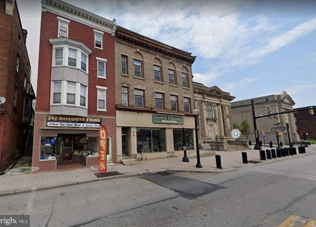 Property at 19 N Front St, Steelton, PA 17113, 4 beds