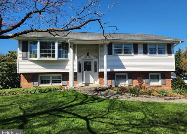 Property at 1116 Devonshire Rd, Lancaster, PA 17601, 3 beds, 1.5 baths
