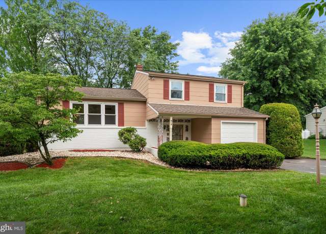 Property at 618 Weikel Rd, Lansdale, PA 19446, 3 beds, 2 baths