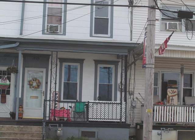 Property at 1929 W Market St, Pottsville, PA 17901, 4 beds, 1 bath