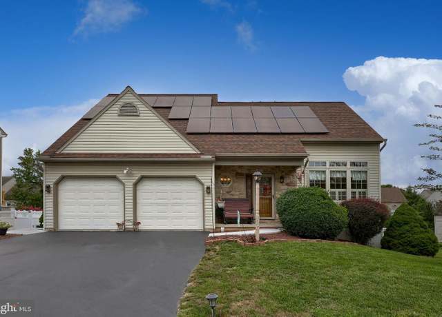 Property at 425 Apple Tree Ln, Mount Wolf, PA 17347, 3 beds, 3.5 baths