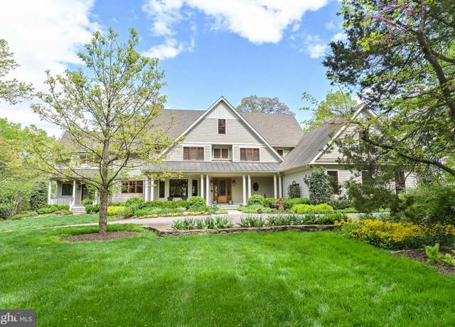 Property at 11711 River Dr, Lorton, VA 22079, 6 beds, 7 baths