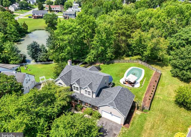 Property at 6205 Patrician Ct, Fredericksburg, VA 22407, 4 beds, 3.5 baths
