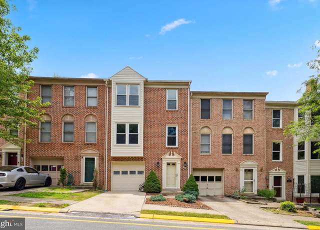 Property at 104 Rolling Hill Ct, Stafford, VA 22554, 3 beds, 3 baths