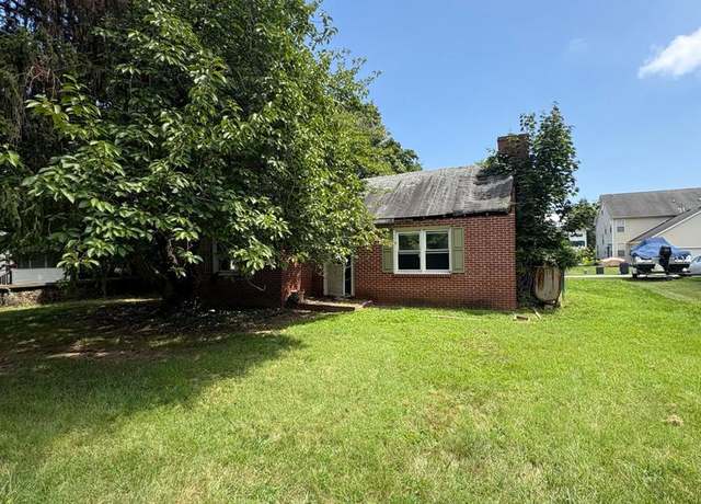Property at 121 Adams St, Delaware City, DE 19706