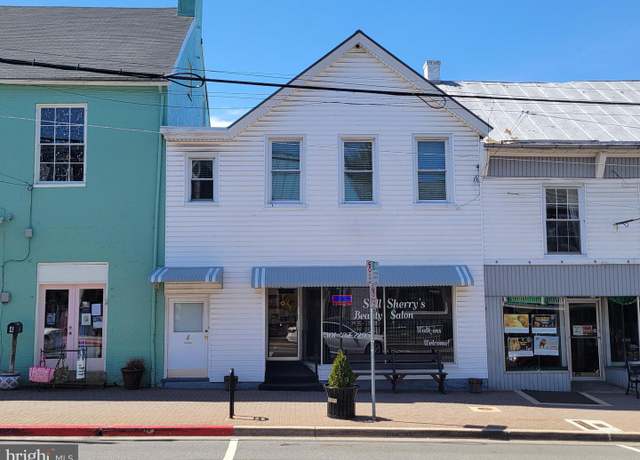 Property at 8-8 1/2 Main St, Boonsboro, MD 21713, 3 beds
