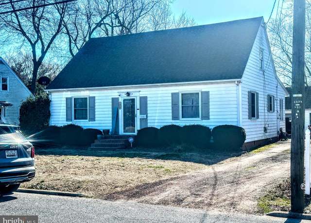 Property at 1010 Cedar St, Pocomoke City, MD 21851, 4 beds, 2 baths