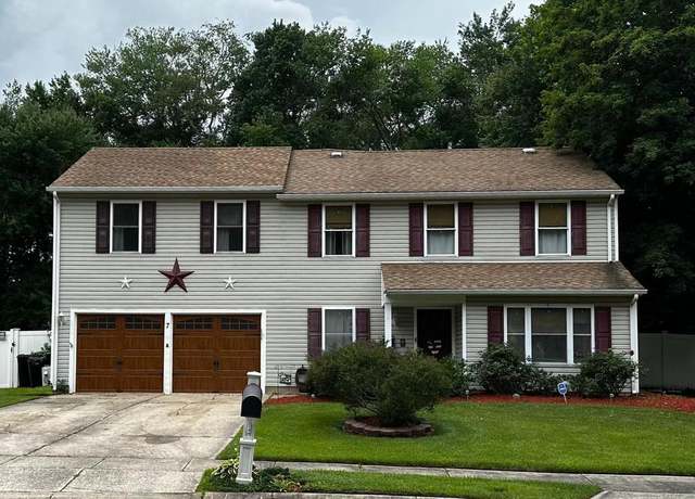 Property at 7 Lancaster Dr, Westampton, NJ 08060, 6 beds, 4.5 baths