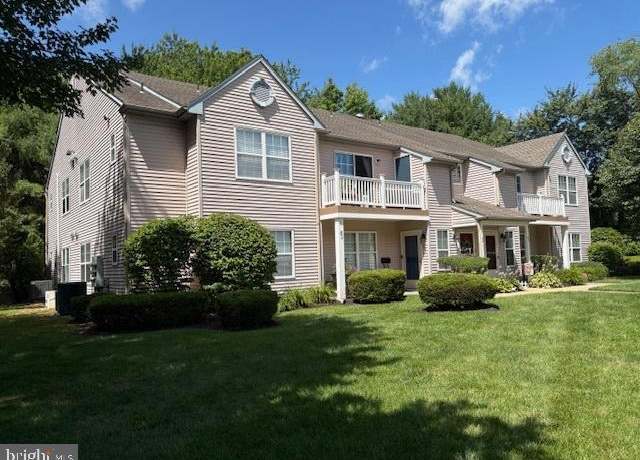 Property at 63 Crestmont Dr, Mantua, NJ 08051, 2 beds, 2 baths