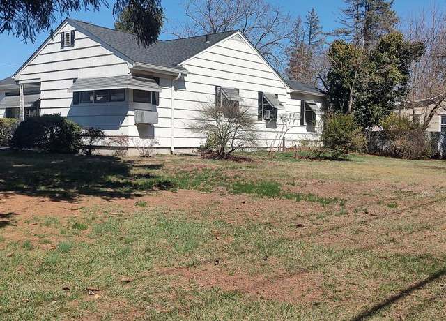 Property at 520 Vetterlein Ave, Hamilton, NJ 08619, 3 beds, 1 bath