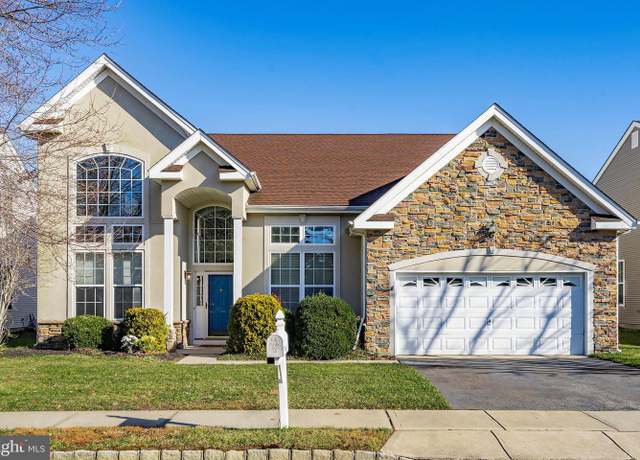 Property at 150 Mirage Blvd, Barnegat, NJ 08005, 3 beds, 3.5 baths