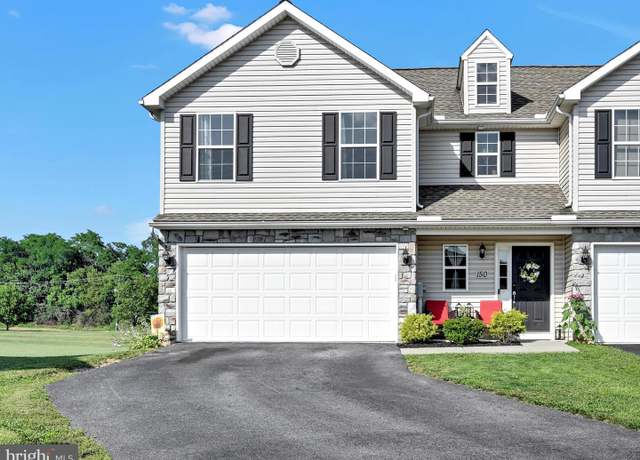 Property at 150 Braeburn Way, Palmyra, PA 17078, 3 beds, 2.5 baths