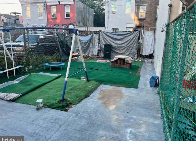 Property at 2021 N Leithgow St, Philadelphia, PA 19122