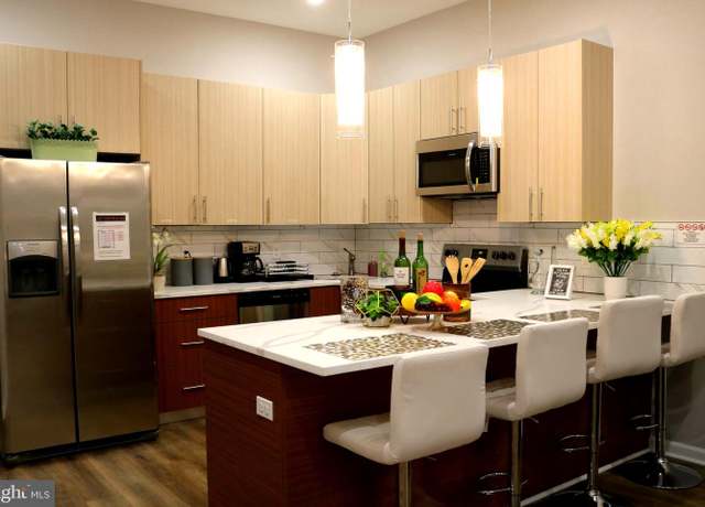 Property at 1950 N 19th St, Philadelphia, PA 19121, 8 beds, 8 baths