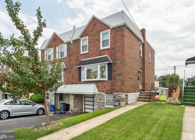 Property at 114 Hickory Hill Rd, Philadelphia, PA 19154, 3 beds, 1.5 baths