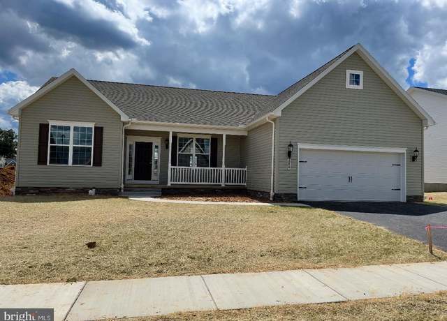 Property at 289 Edie Cir #115, Stewartstown, PA 17363, 3 beds, 2 baths