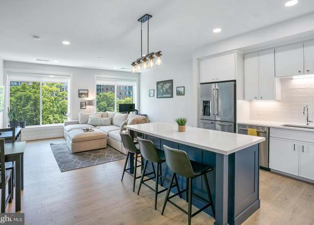 Property at 635 Slaters Ln #105, Alexandria, VA 22314, 1 bed, 2 baths