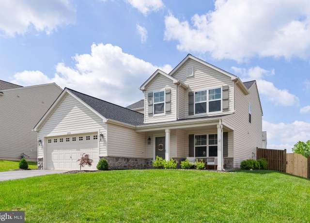 Property at 120 Dollie Mae Ln, Stephens City, VA 22655, 4 beds, 2.5 baths