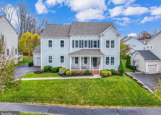 Property at 41150 White Cedar Ct, Aldie, VA 20105, 5 beds, 4.5 baths