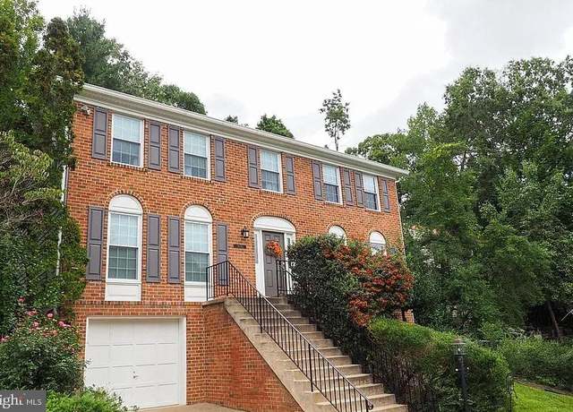 Property at 16078 Deer Park Dr, Dumfries, VA 22025, 4 beds, 3.5 baths