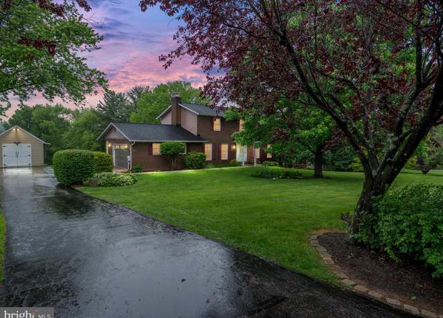 Property at 5702 French Ave, Sykesville, MD 21784, 4 beds, 2.5 baths