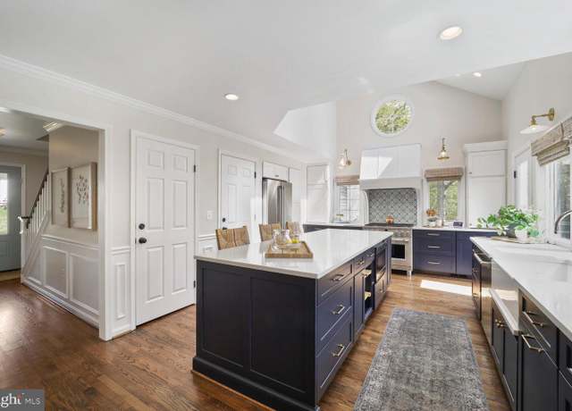 Property at 3012 Marlow Rd, Silver Spring, MD 20904, 5 beds, 3.5 baths