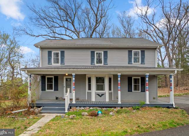 Property at 8907 Crystal Falls Dr, Boonsboro, MD 21713, 3 beds, 2 baths
