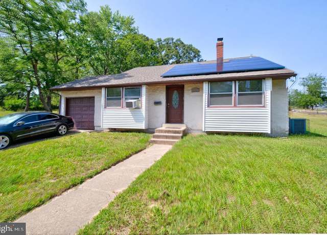 Property at 2313 S Cuthbert Dr, Lindenwold, NJ 08021, 3 beds, 1.5 baths