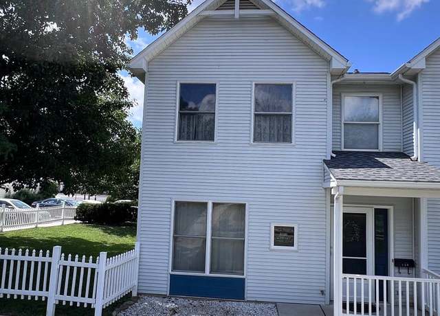 Property at 146 W High St, Gettysburg, PA 17325, 2 beds, 1 bath