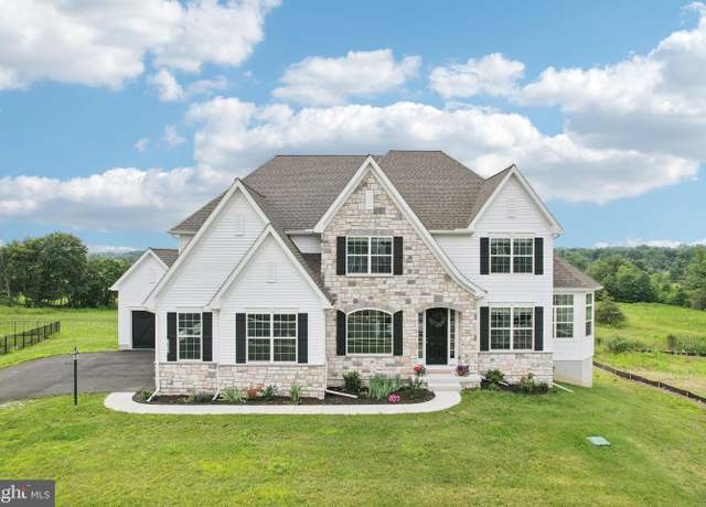 Property at 1832 Enclave Dr, Quakertown, PA 18951, 5 beds, 4.5 baths
