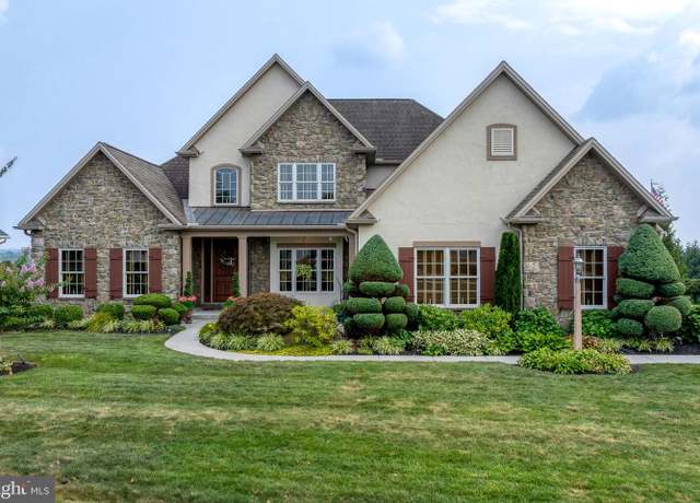 Property at 1222 Summit Way, Mechanicsburg, PA 17050, 4 beds, 2.5 baths