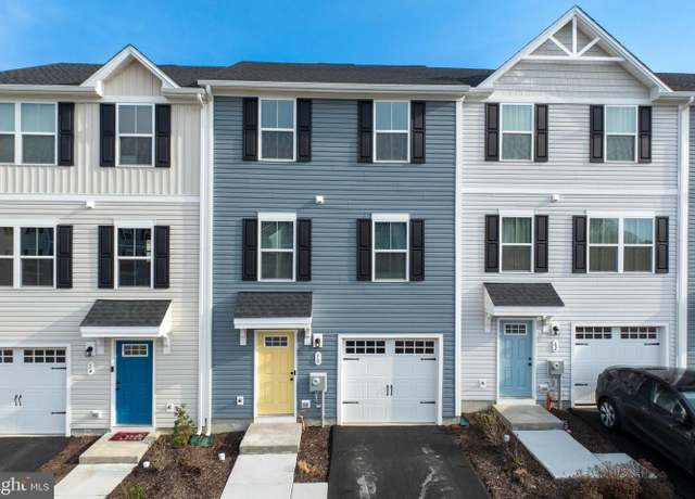 Property at 58 Rose Glen Ct, Coatesville, PA 19320, 3 beds, 2.5 baths