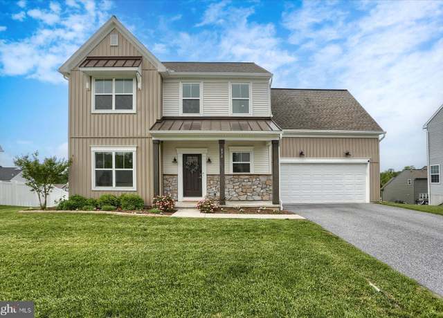 Property at 672 Barbara Dr, Harrisburg, PA 17111, 4 beds, 2.5 baths