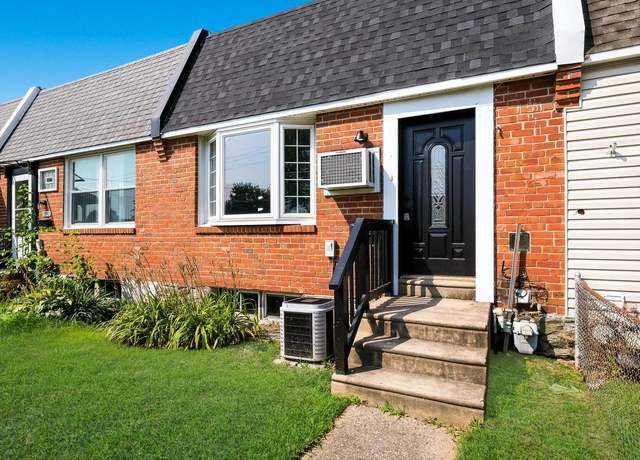 Property at 1592 Summit St, Marcus Hook, PA 19061, 3 beds, 1 bath