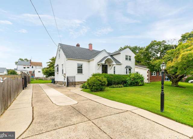 Property at 215 Ray St, Jenkintown, PA 19046, 3 beds, 2.5 baths