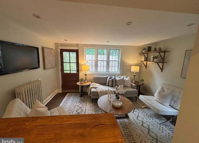 Property at 1918 E Albert St, Philadelphia, PA 19125, 2 beds, 1 bath