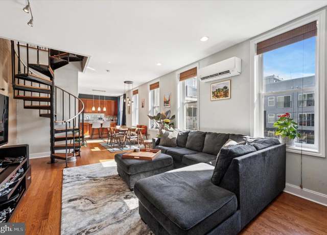 Property at 1111 Mount Vernon St #3, Philadelphia, PA 19123, 2 beds, 1.5 baths