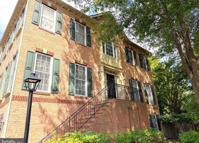 Property at 6555 Washington Blvd, Arlington, VA 22205, 3 beds, 3.5 baths
