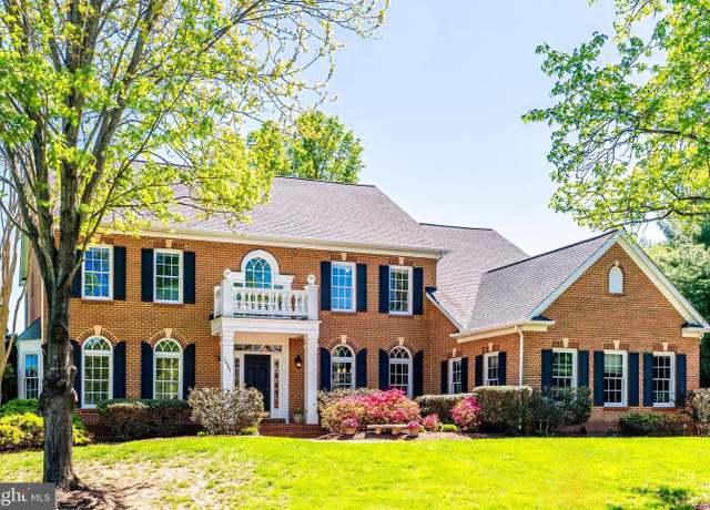 Property at 10907 Great Point Ct, Great Falls, VA 22066, 5 beds, 4.5 baths