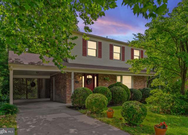 Property at 5139 Portsmouth Rd, Fairfax, VA 22032, 4 beds, 3 baths