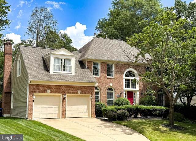 Property at 8003 Comerford Dr, Fairfax Station, VA 22039, 4 beds, 3.5 baths