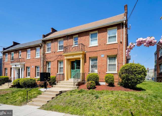 Property at 2728 Minnesota Ave SE, Washington, DC 20019, 5 beds, 4 baths