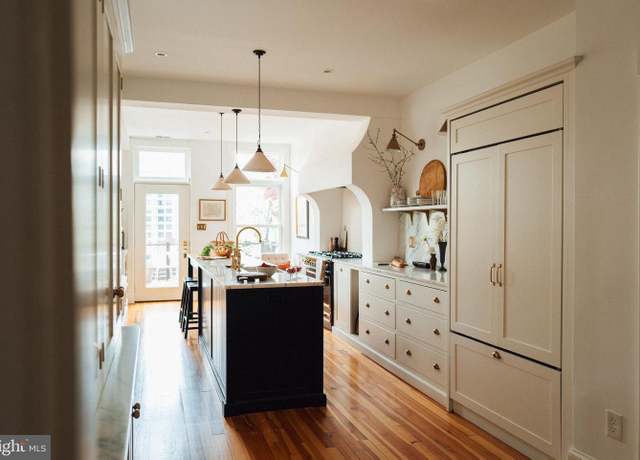 Property at 427 New Jersey Ave SE, Washington, DC 20003, 4 beds, 4.5 baths