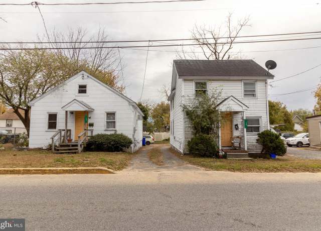 Property at 15 & 17 E High St, Seaford, DE 19973, 4 beds, 2 baths