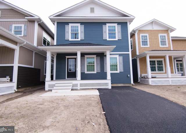 Property at 636 Douglas St, Cambridge, MD 21613, 3 beds, 2.5 baths
