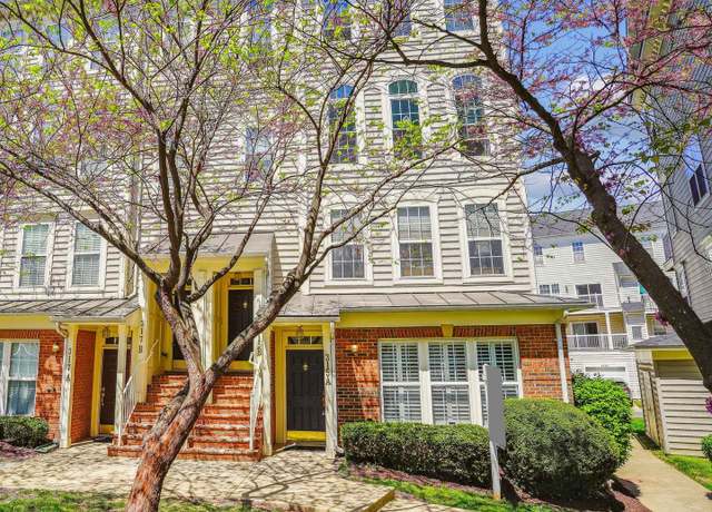 Property at 315-A Cross Green St Unit 315A, Gaithersburg, MD 20878, 2 beds, 2.5 baths