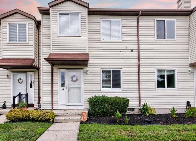 Property at 14 Jamestown Blvd, Hammonton, NJ 08037, 2 beds, 1.5 baths