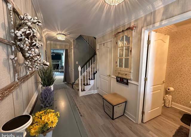 Property at 48 Millers Run, Delran, NJ 08075, 3 beds, 2.5 baths