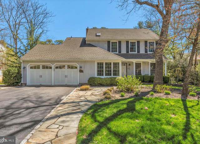 Property at 21 Signal Hill Dr, Voorhees, NJ 08043, 4 beds, 2.5 baths